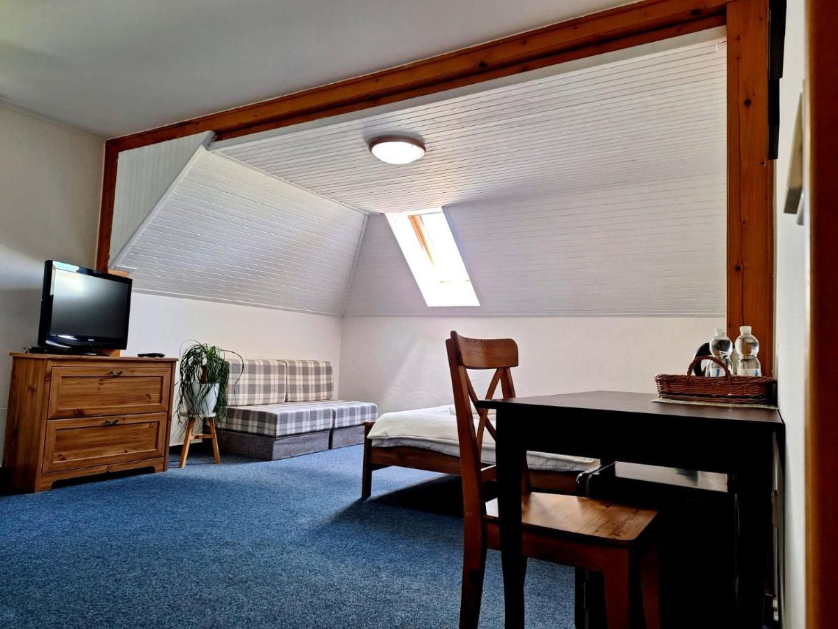 Fenix Guest house *